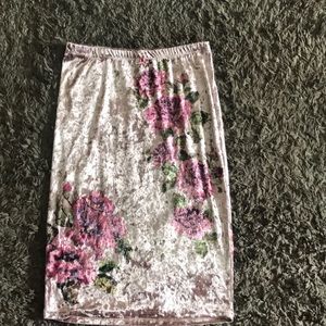 Velour pencil skirt